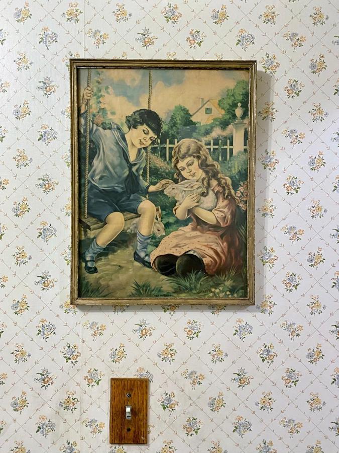Pansy'S Parlor Bed & Breakfast โกลเดน ภายนอก รูปภาพ